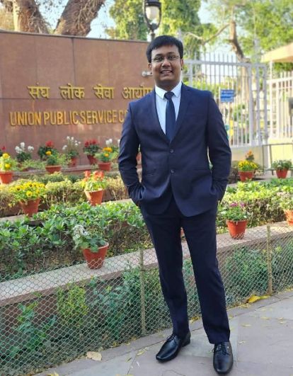 Dr Yashvardhan Singh